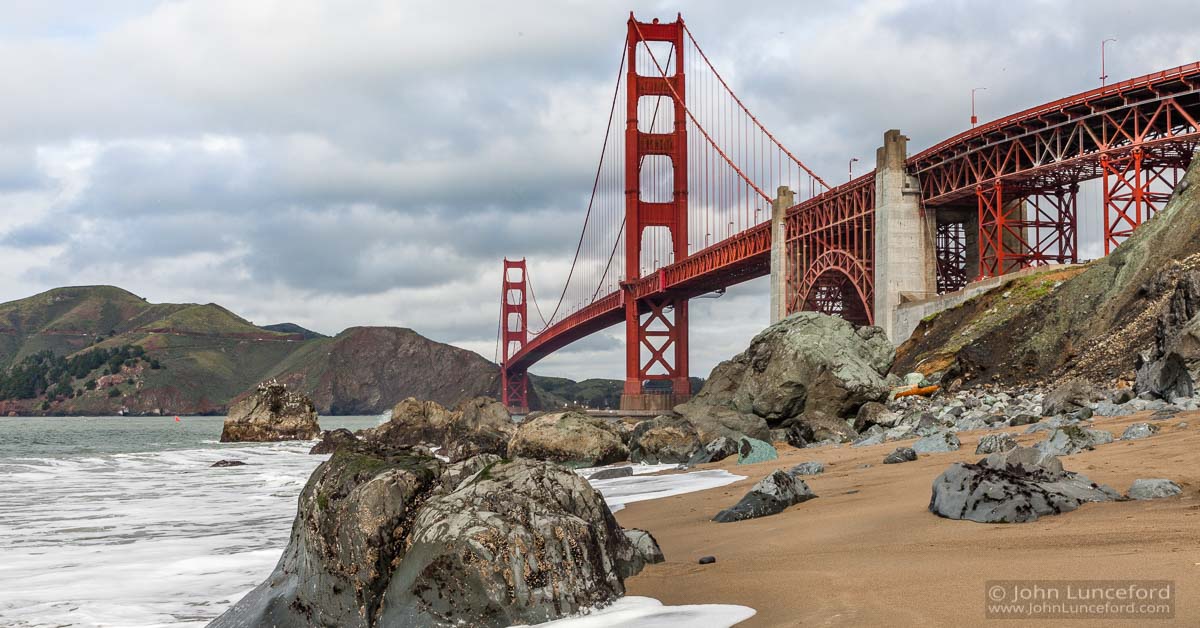 Presidio of San Francisco - Hike to the beach